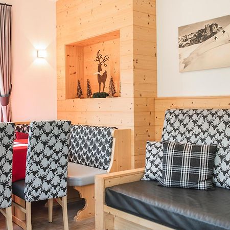 Chalet Residence Alpinflair Ortisei Ruang foto