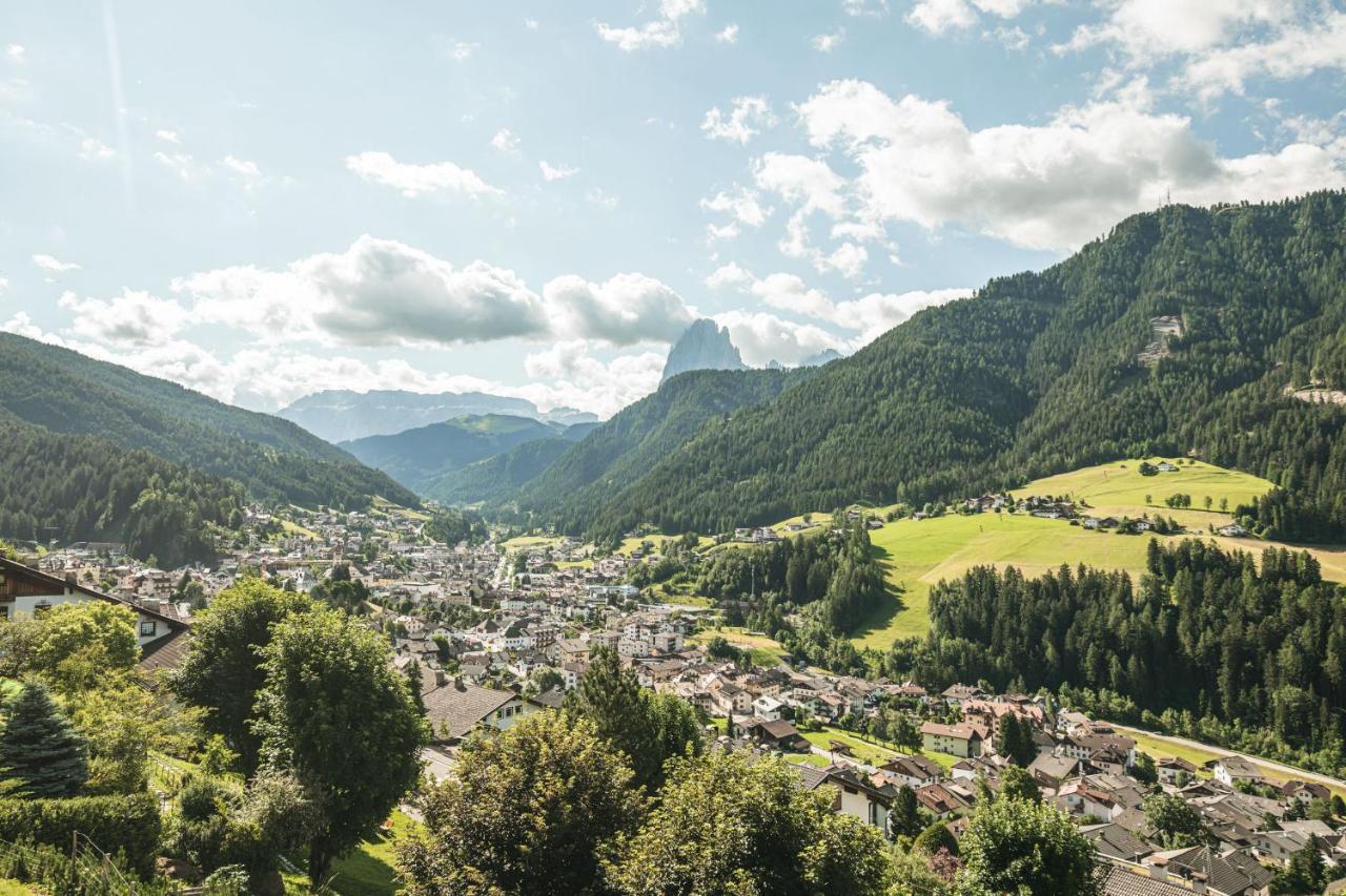 Chalet Residence Alpinflair Ortisei Bagian luar foto
