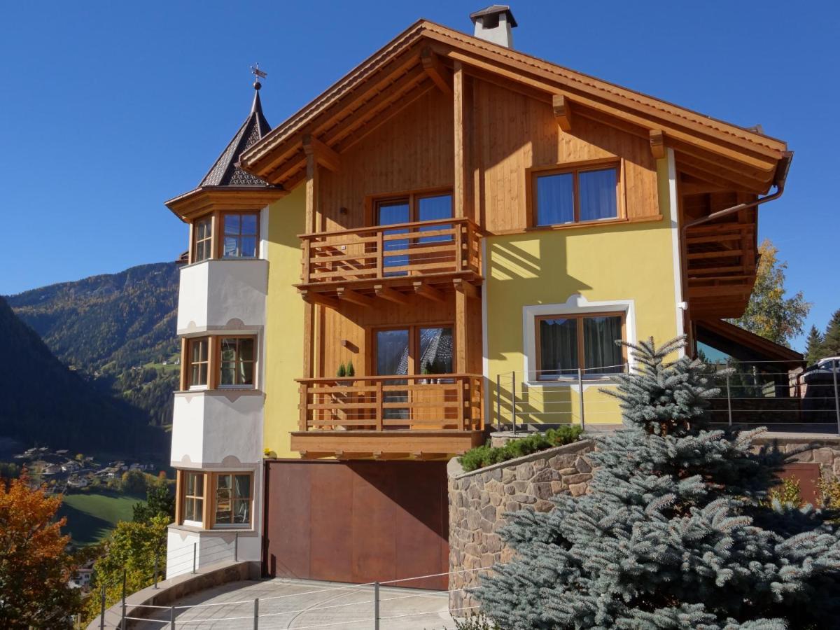 Chalet Residence Alpinflair Ortisei Bagian luar foto
