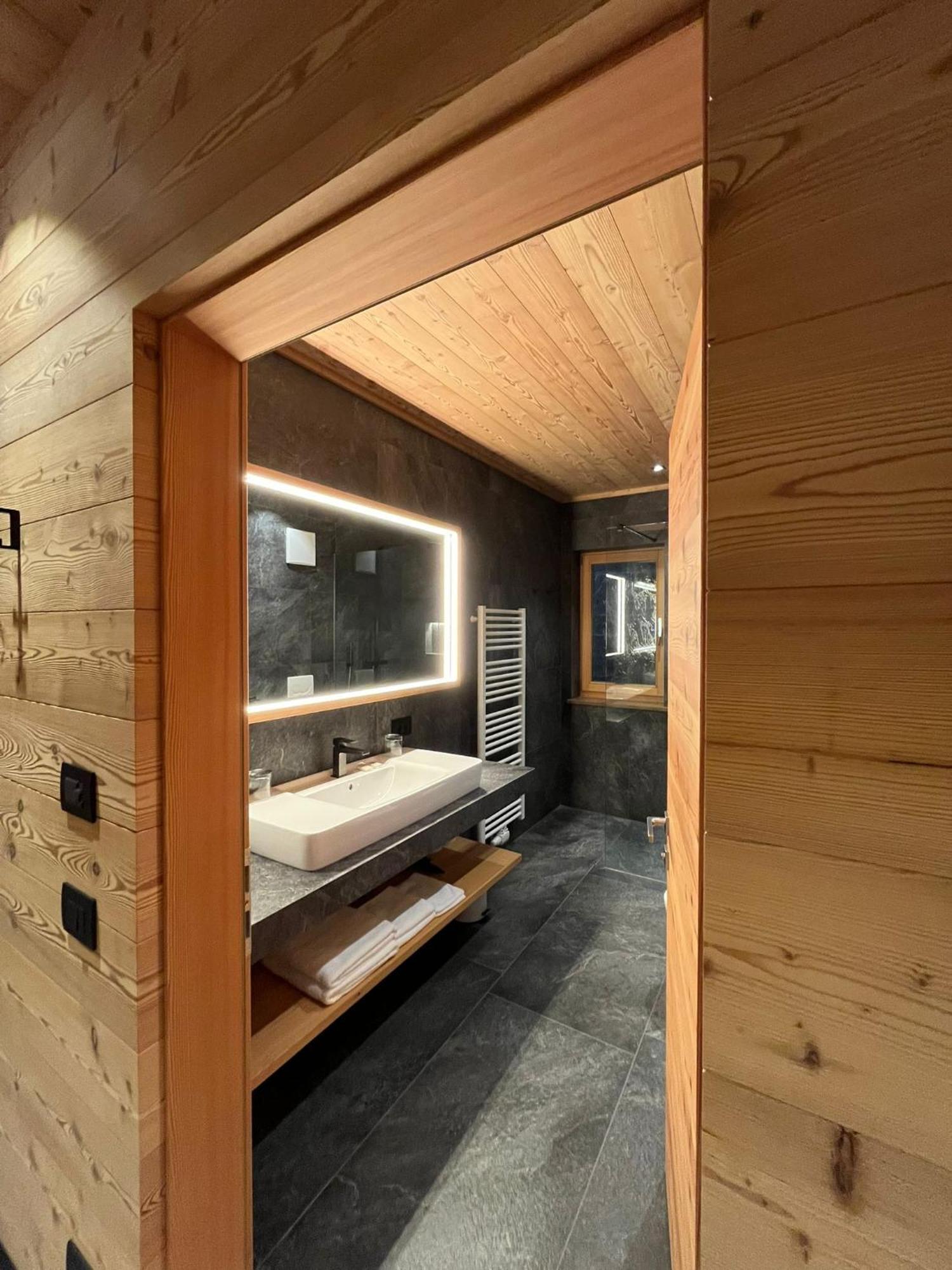 Chalet Residence Alpinflair Ortisei Bagian luar foto