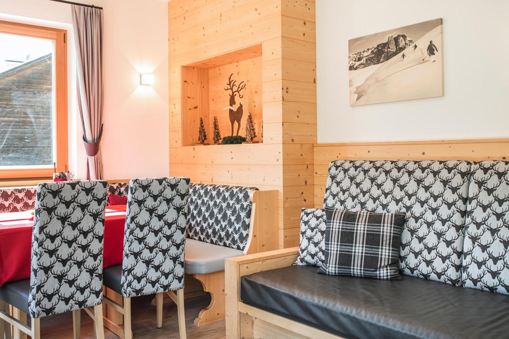 Chalet Residence Alpinflair Ortisei Ruang foto